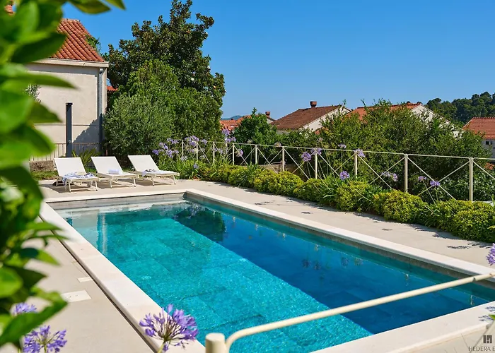 Villa Hedera Estate Hedera Xviii *