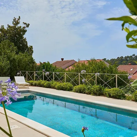 Hedera Estate Hedera Xviii Villa *
