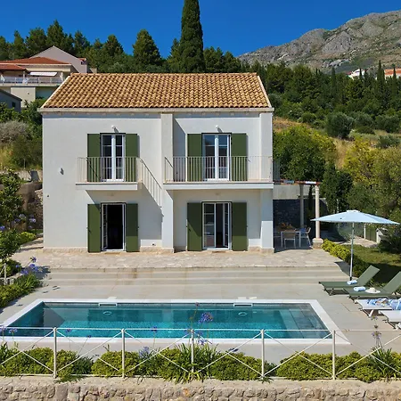Vila Hedera Estate Hedera Xviii