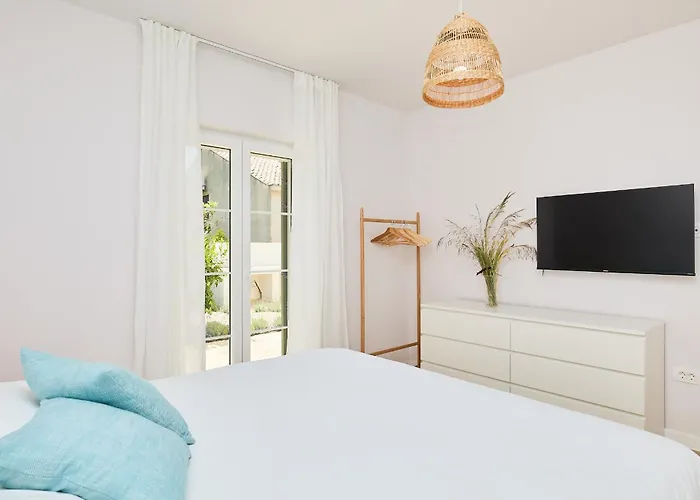 Hedera Estate Hedera Xviii Mlini